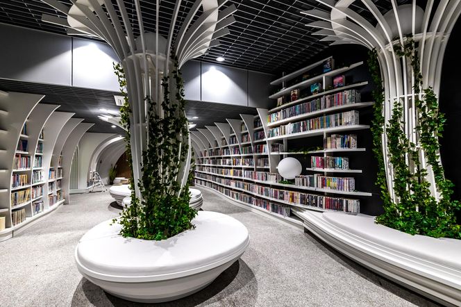 Metroteka – biblioteka na stacji metra M2 Kondratowicza w Warszawie