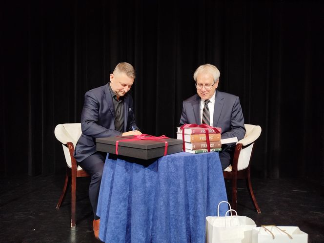 Siedleckie CKiS oficjalnym partnerem Teatru Klasyki Polskiej z Warszawy