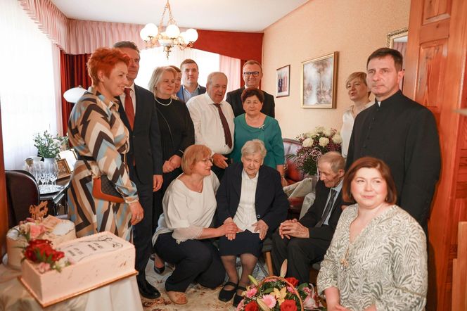 Najstarsze małżeństwo w Polsce razem prawie 80 lat! Para ze Świętokrzyskiego świętuje jubileusz