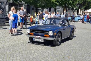 DKW, Triumf, Velofex. Zabytkowe pojazdy wjechały na Rynek w Lesznie [FILM/ZDJĘCIA]