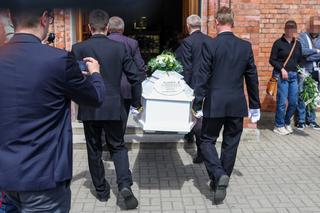 Tyle kosztował pogrzeb Kamilka z Częstochowy. 6 tys. zł za grób, 800 zł dla księdza