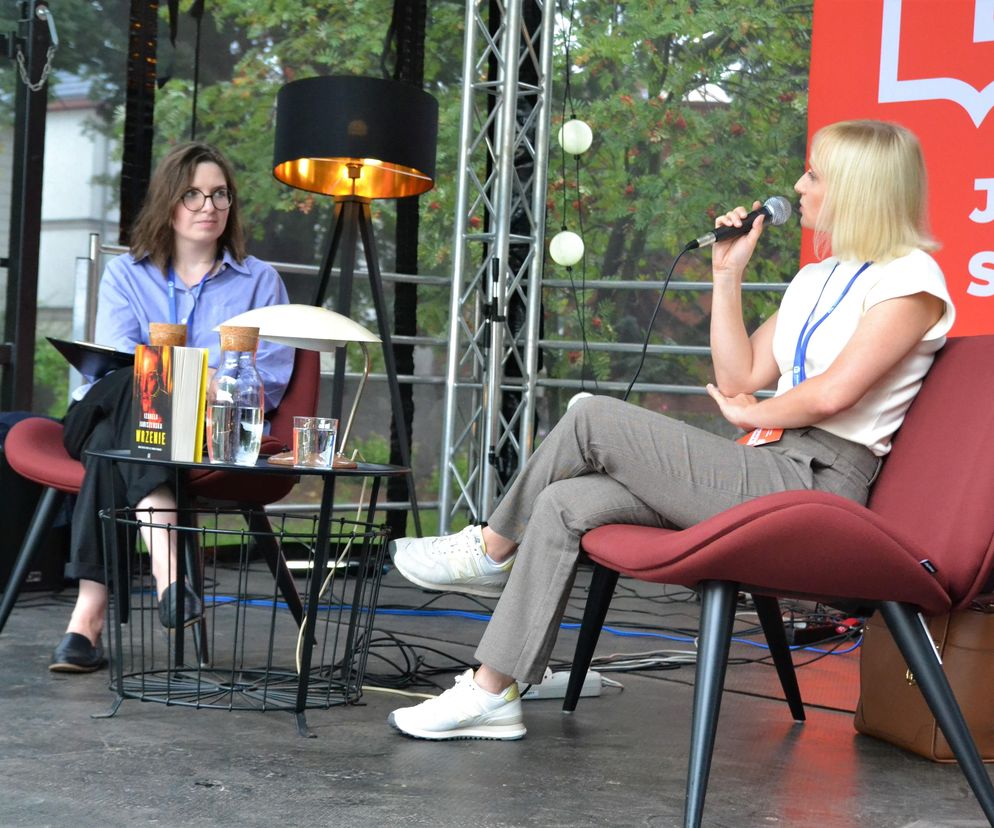 Izabela Janiszewska spotkała się z czytelnikami w Grudziądzu. Zobacz zdjęcia 