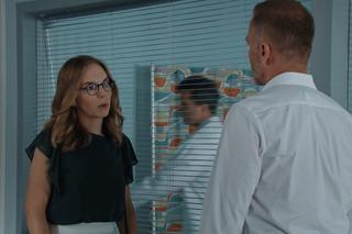 M jak miłość odc. 1692. Andrzej Budzyński (Krystian Wieczorek), Sylwia (Hanna Turnau)