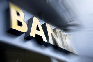 UOKiK dobierze się do skóry bankom! Klienci dostaną rekompensaty?