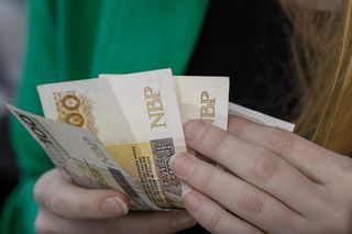 600 złotych dodatku do prądu? Te osoby będą mogły się ubiegać