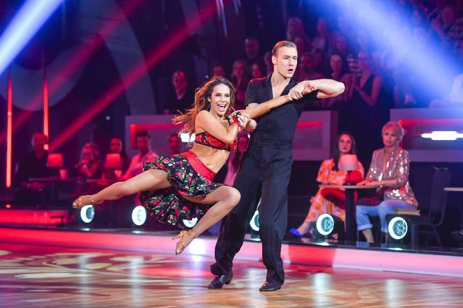 Szok w ćwierćfinale "Tańca z Gwiazdami"! Blanka odpadła z programu!