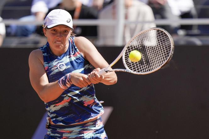 Iga Świątek w półfinale turnieju WTA w Rzymie! Bianca Andreescu ZDEMOLOWANA w drugim secie!