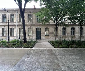 Szkolne ulice w Paryżu