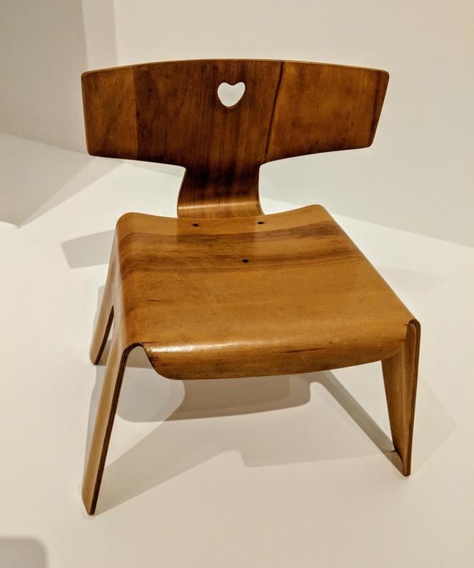 Krzesło sztaplowane Eames dla dzieci,