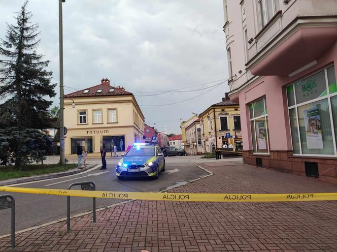 Ciało 44-letniego mężczyzny znalezione w centrum Tarnowa.