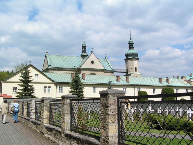 Klasztor karmelitów bosych w Czernej 