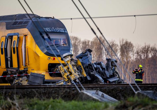 Zderzenie pociągów w Holandii