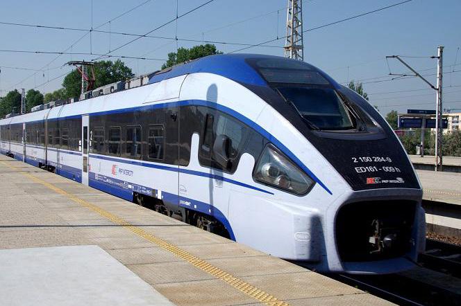 Sanepid szuka pasażerów pociągu z Belska-Białej do Gdyni. Pociągiem jechała osoba zakażona koronawirusem