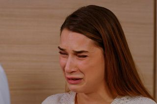 Miłość i nadzieja odc. 279. Sila, doktor Levent