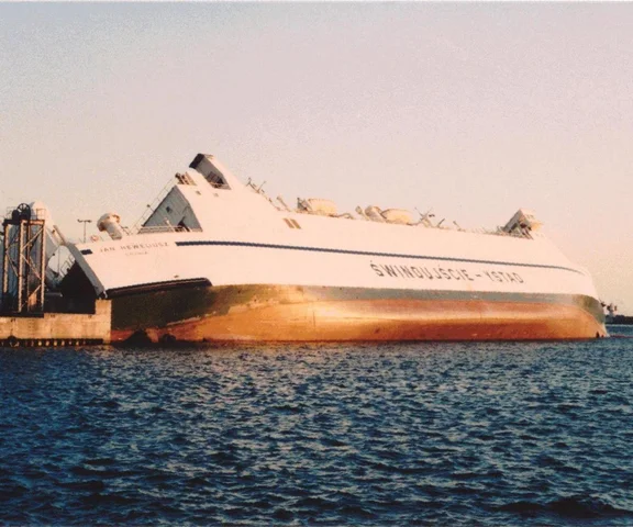 Pływająca pułapka? Mijają 33 lata po katastrofie Heweliusza