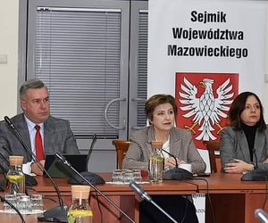 Co dalej ze składowiskiem niebezpiecznych odpadów w Ryczołku? Sprawą zajęli się radni sejmiku Mazowsza