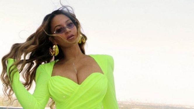Beyonce - social