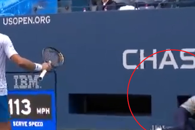 Novak Djoković uderzył sędziego piłką