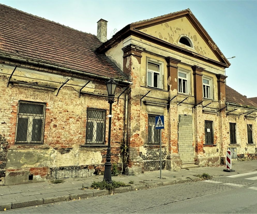 Miasto przejęło dawną fabrykę wódek Bauera. Co dalej z budynkiem?