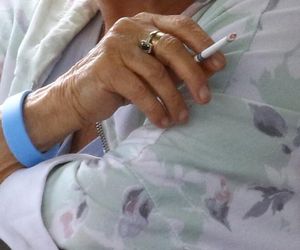 Grażyna Zielińska. Babka z Rancza kurzy jak smok