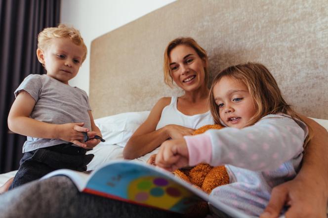 Zdarza ci się pomylić imiona dzieci? Psycholog tłumaczy, co za tym stoi