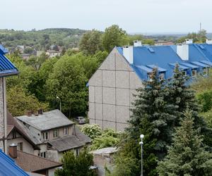 Osiedle Słowiki w Olkuszu - zdjęcia. Zobacz bloki-Smerfy