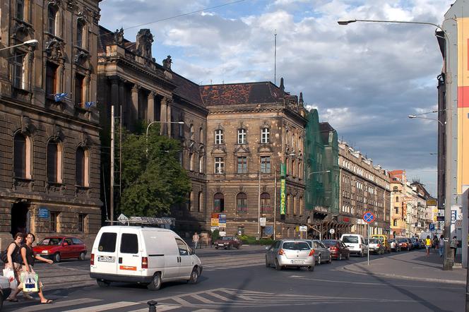 Bardzo zły stan kamienic we Wrocławiu