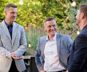 M jak miłość, odcinek 1887: Marcin (Mikołaj Roznerski), Piotrek (Marcin Mroczek), Paweł (Rafał Mroczek)