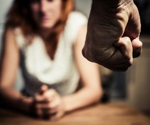 Bielsko-Biała: Mąż latami brutalnie znęcał się nad żoną. Bił ją i zmuszał do czynów o charakterze seksualnym
