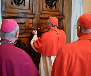 Papież Leon XIV otworzył apartament papieski w Pałacu Apostolskim. Był zamknięty od śmierci papieża Franciszka