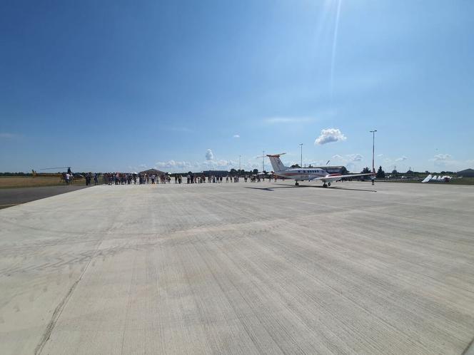 Nowe lotnisko w województwie podlaskim już otwarte. Gdzie stąd polecisz?