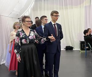 Istny BAL! Tak wyglądała studniówka Przemysłowej na naszych zdjęciach