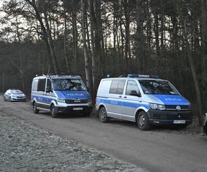 Policjanci pojawili o świcie przed domem Zbiginewa Ziobro w Jeruzalu (woj. łódzkie). Mieli doprowadzić go na przesłuchanie przed sejmową komisję śledczą ds. Pegasusa. Polityka nie było na miejscu