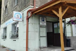 Dziennikarz Super Expressu szukał złotego pociągu, a znalazł prawdziwą perełkę! Takiego baru długo nie widział