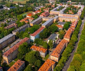 Osiedle A w Tychach i plac świętej Anny