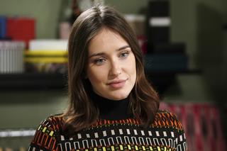 Barwy szczęścia, odcinek 2805: Madzia (Natalia Sierzputkowska) 