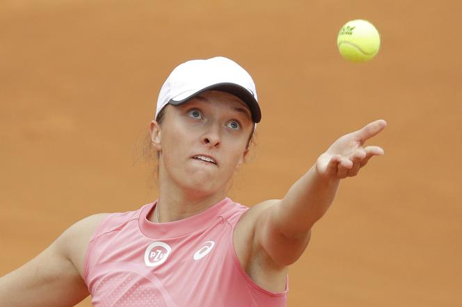 Świątek - Kontaveit O KTÓREJ GODZINIE gra Iga Świątek dzisiaj Paryż 3 runda Roland Garros Iga Świątek czeka na koniec meczu Novaka Djokovicia