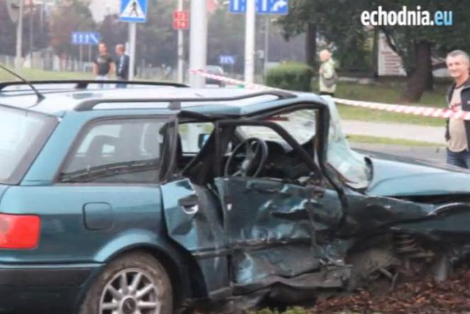 Wypadek w Kielcach - audi wjechało w radiowóz