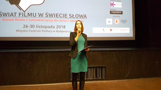 Festiwal filmowy dla niewidomych i słabowidzących w Bydgoszczy. Młodzi kinomaniacy są zachwyceni! [ZDJĘCIA, WIDEO, AUDIO]