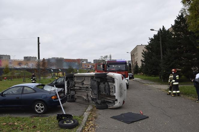 Tarnów. Młody dostawca jedzenia przegrał z prawami fizyki! Spowodował duże szkody