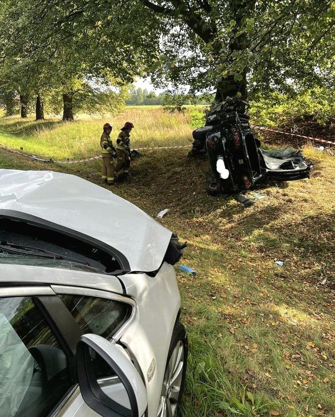 Tragiczny wypadek na Pomorzu. Jedna osoba nie żyje, a 5 jest rannych