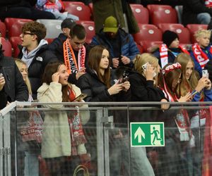 Tłumy na PGE Narodowym w Warszawie! Tak kibicowaliście podczas meczu Polska - Holandia