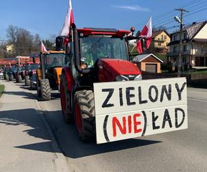 Rolnicy znowu blokowali drogi.   Także w regionie sądeckim