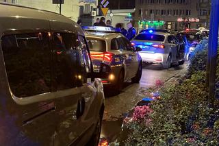 Nocny pościg ulicami Warszawy. Ranny policjant, w akcji pies tropiący