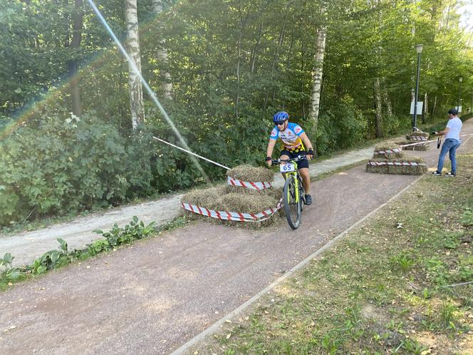 Kilometry Pomocy Michelin 2024. Sportowe emocje na plaży miejskiej w Olsztynie. Zobacz zdjęcia!