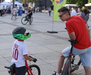 Trwa Fiesta Vinoteki w Katowicach. Degustacje, tańce i warsztaty na rynku