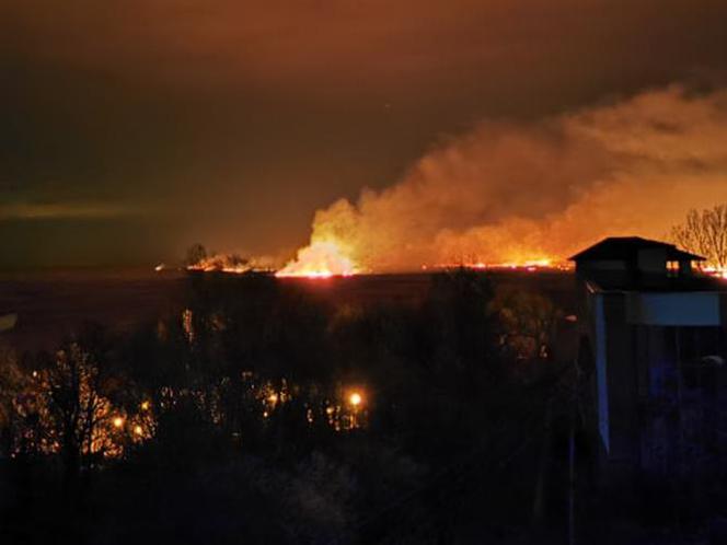 Pożar Biebrzańskiego Parku Narodowego. Zdjęcia Internautów