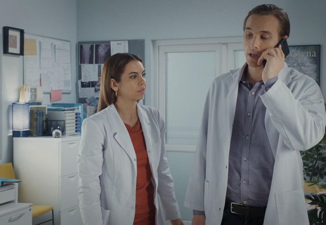 M jak miłość, odcinek 1850: Aneta (Ilona Janyst), Olek (Maurycy Popiel)