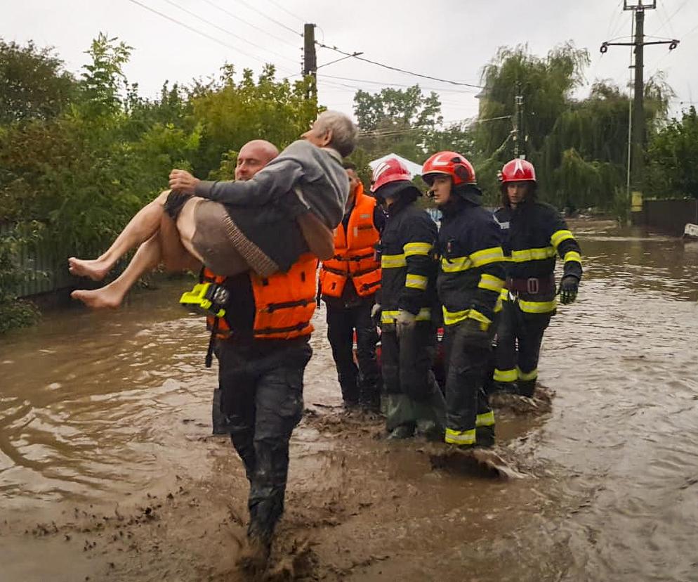 Ulewy i powodzie już zabijają! Cztery ofiary śmiertelne w Rumunii