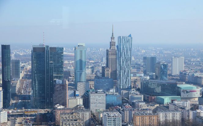 Spójrz na Warszawę z góry. Te punkty widokowe pozwolą w pełni docenić piękno stolicy!